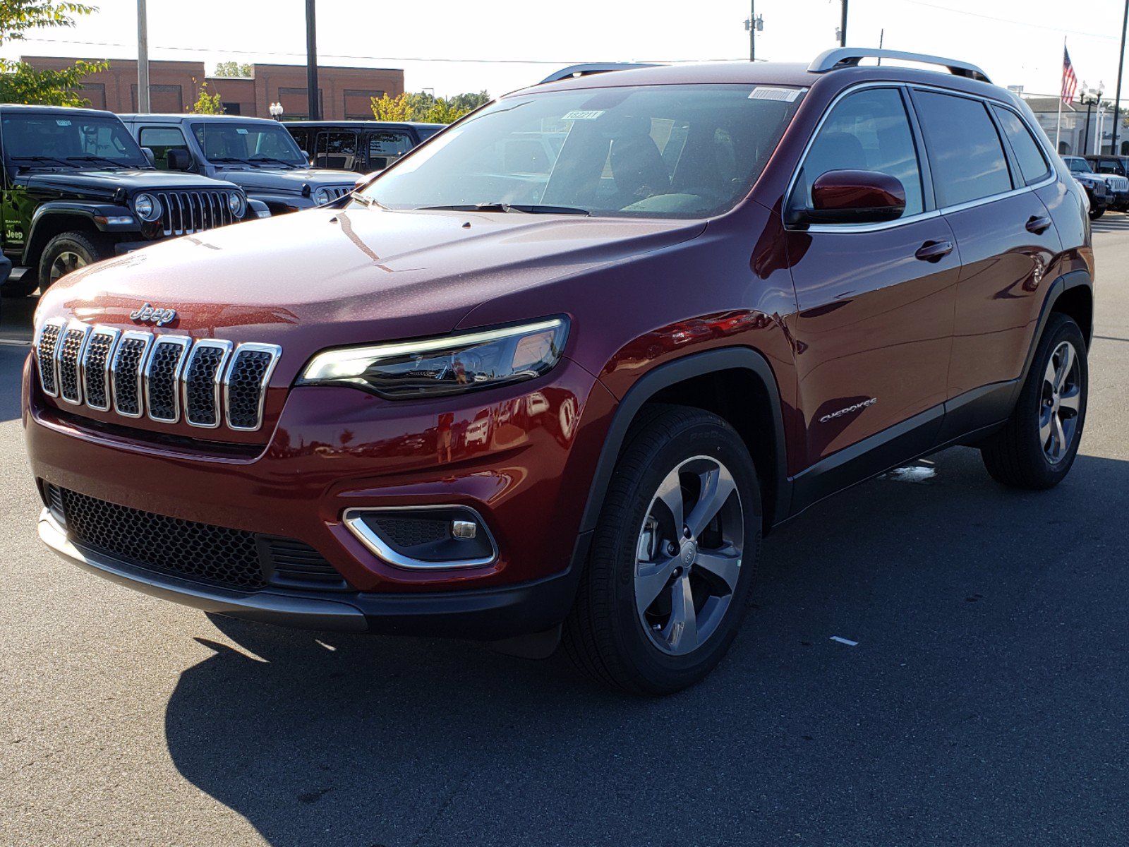 New 2020 JEEP Cherokee Limited 4 215 4 Sport Utility