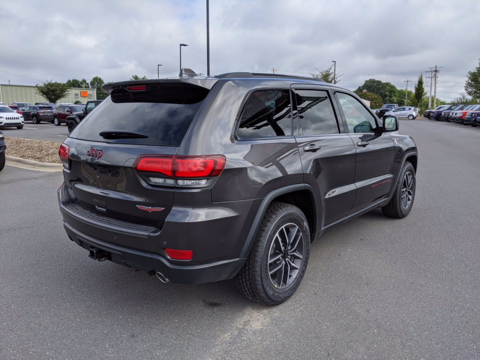 New 2020 JEEP Grand Cherokee Trailhawk With Navigation