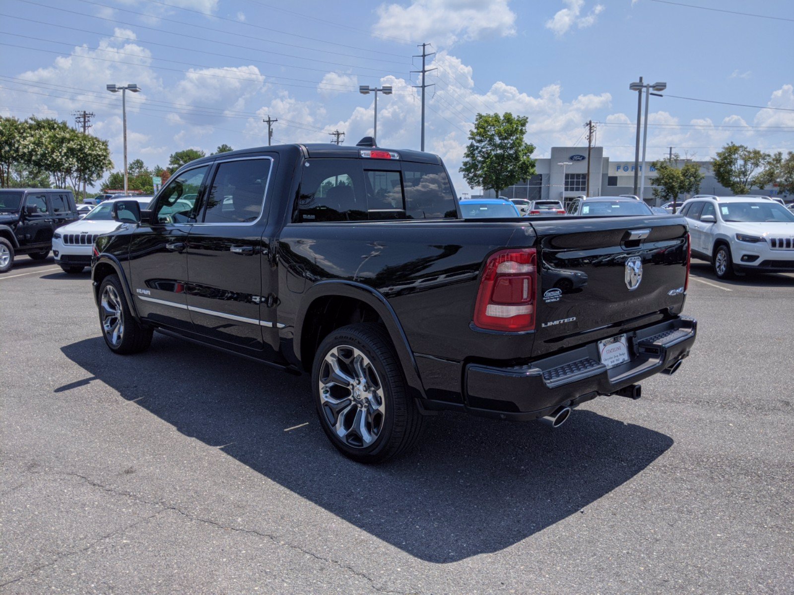 New 2020 RAM 1500 Limited With Navigation
