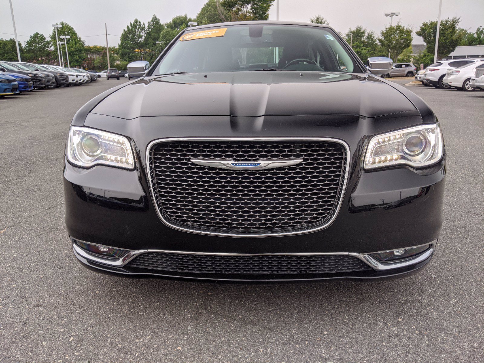 Certified PreOwned 2018 Chrysler 300 Limited RWD 4dr Car