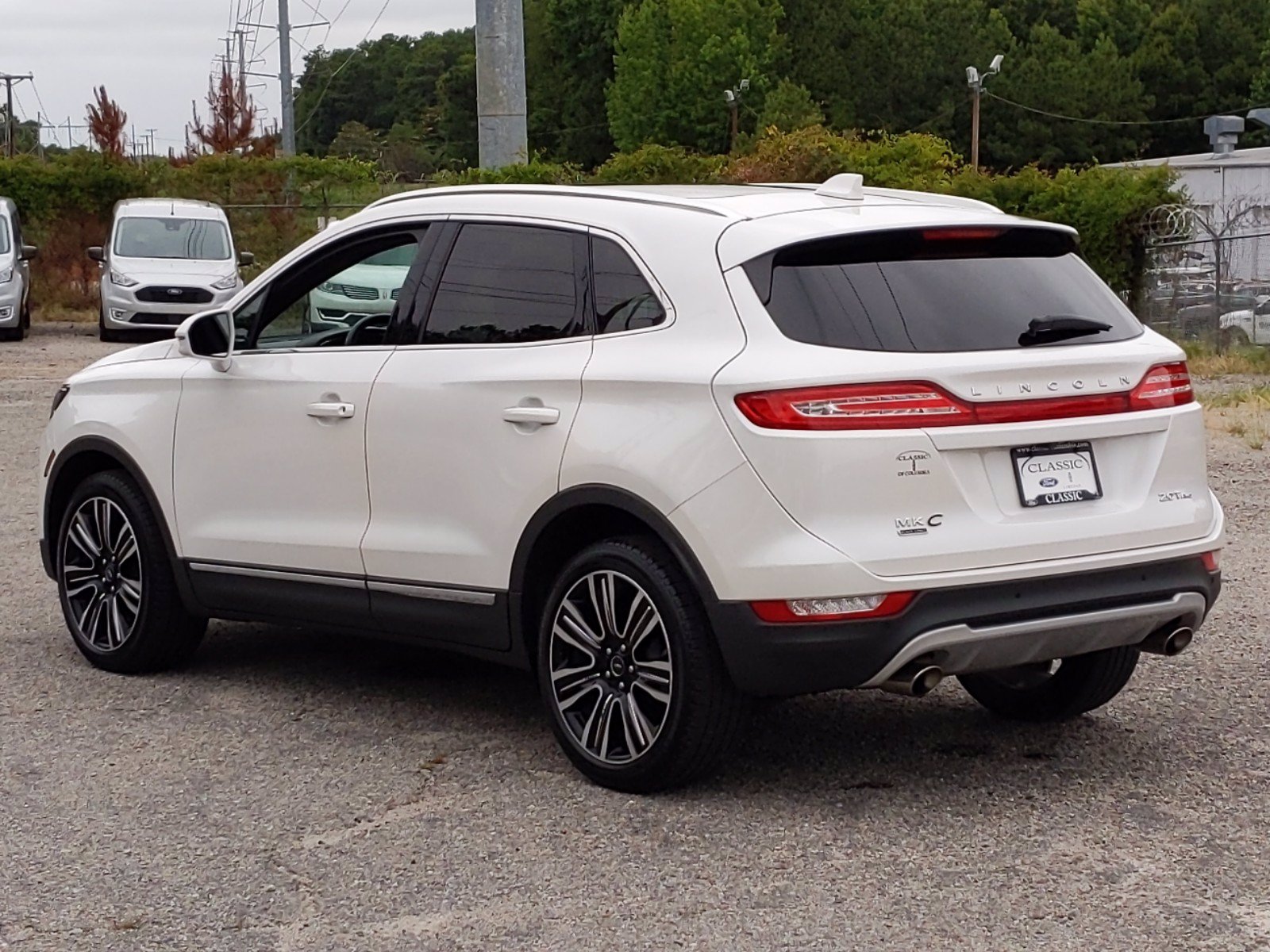 Pre-owned 2017 Lincoln Mkc Black Label With Navigation & Awd